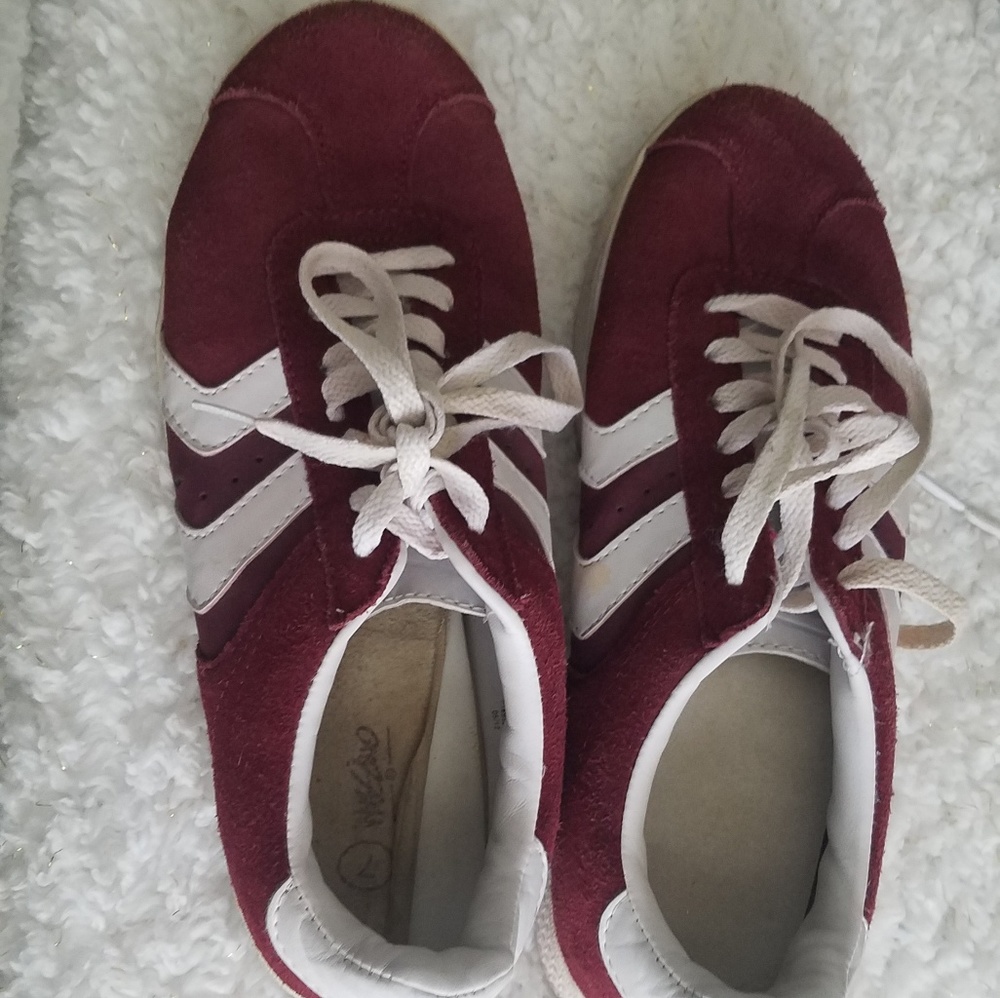 Burgundy shoes